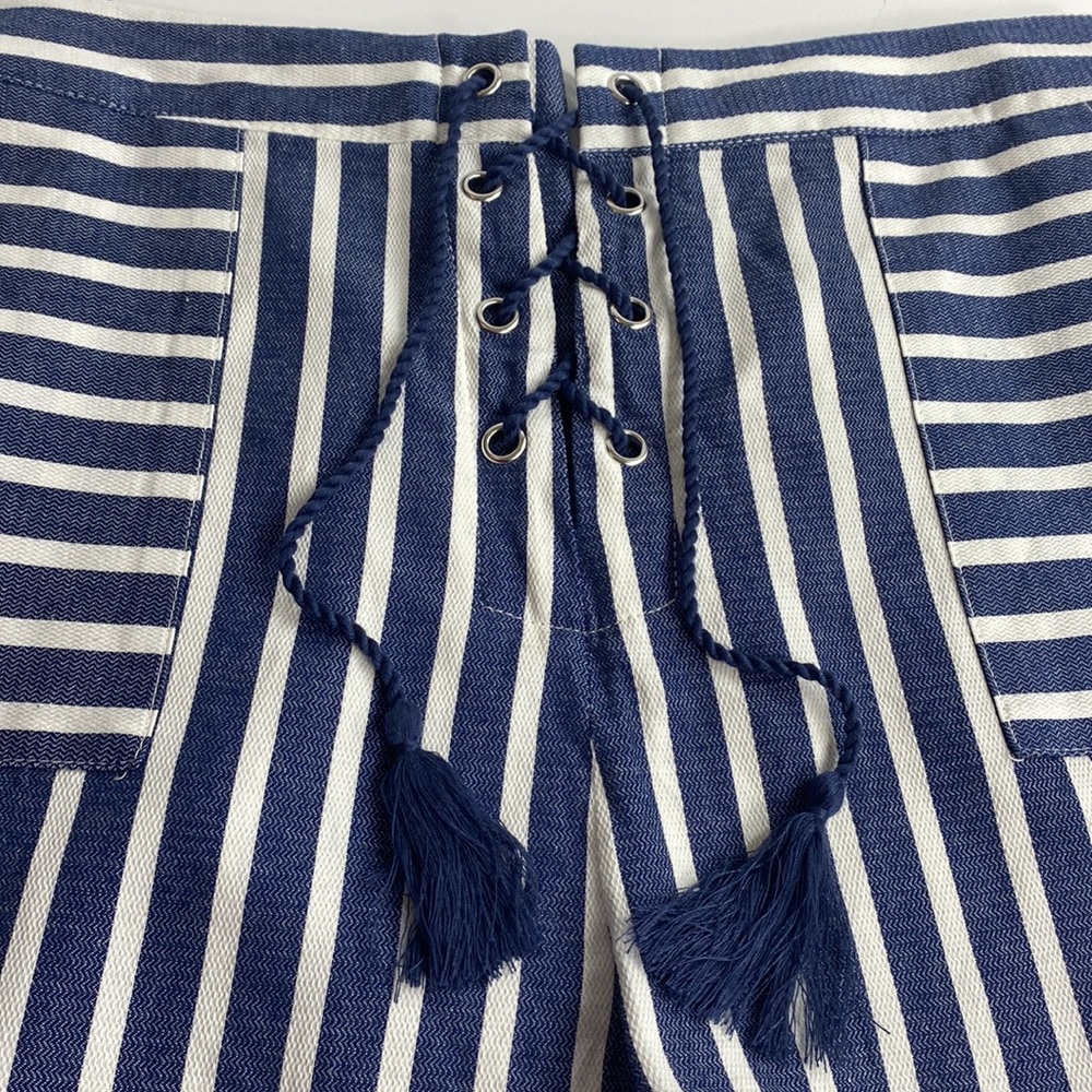 TAKARA SHORTS HIGH-WAISTED STRIPE NWT MEDIUM - Picture 4 of 11